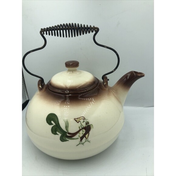 VTG Brock of California Farmhouse Tea Kettle and Lid Wire Handle Chip on Spout - Picture 2 of 10